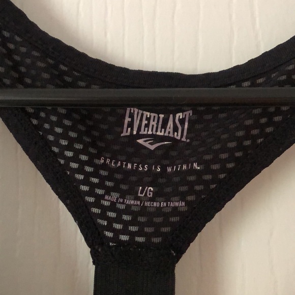 Workout tank - Picture 2 of 3